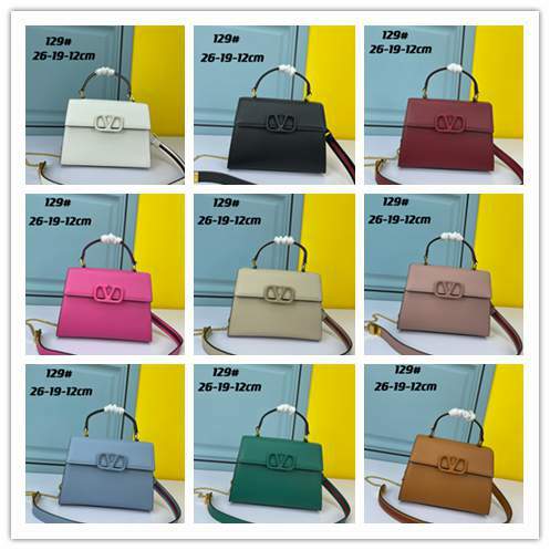 Picture of Valentino Handbags _SKUfw113679466fw
